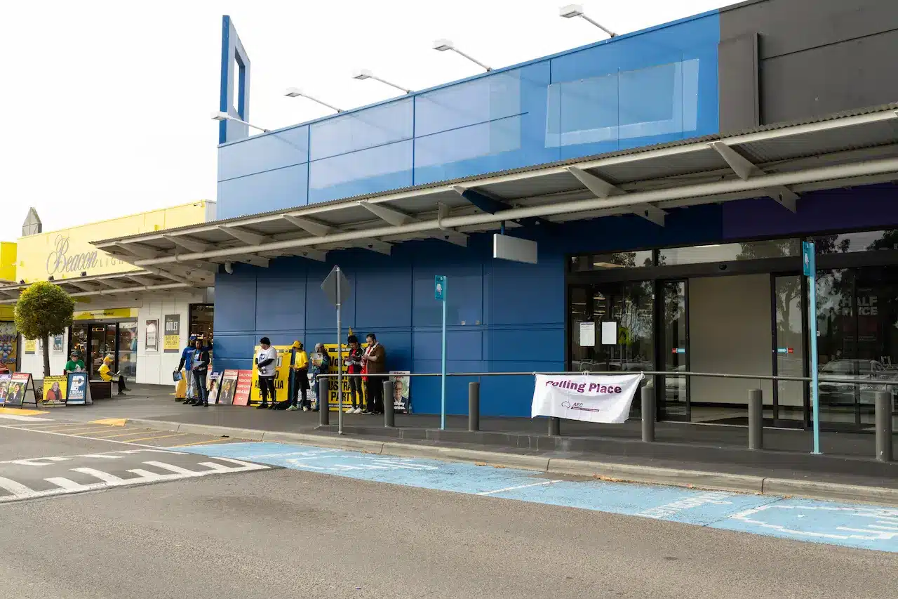 Street of the Cranbourne South